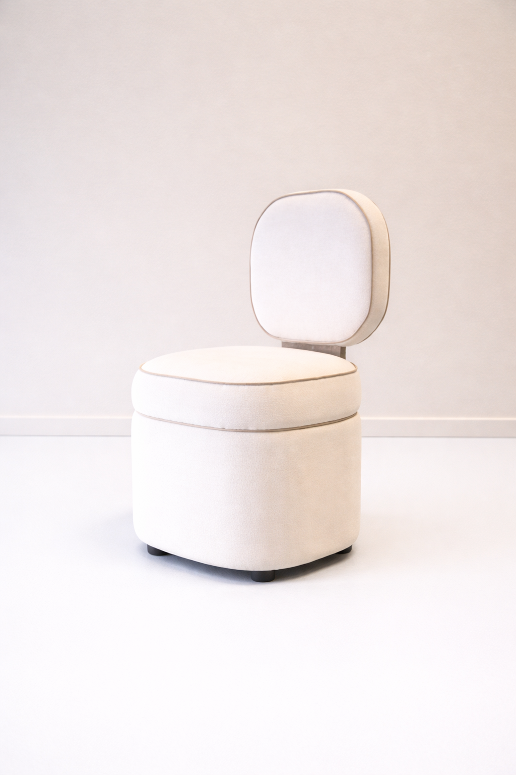 Cove Accent Chair