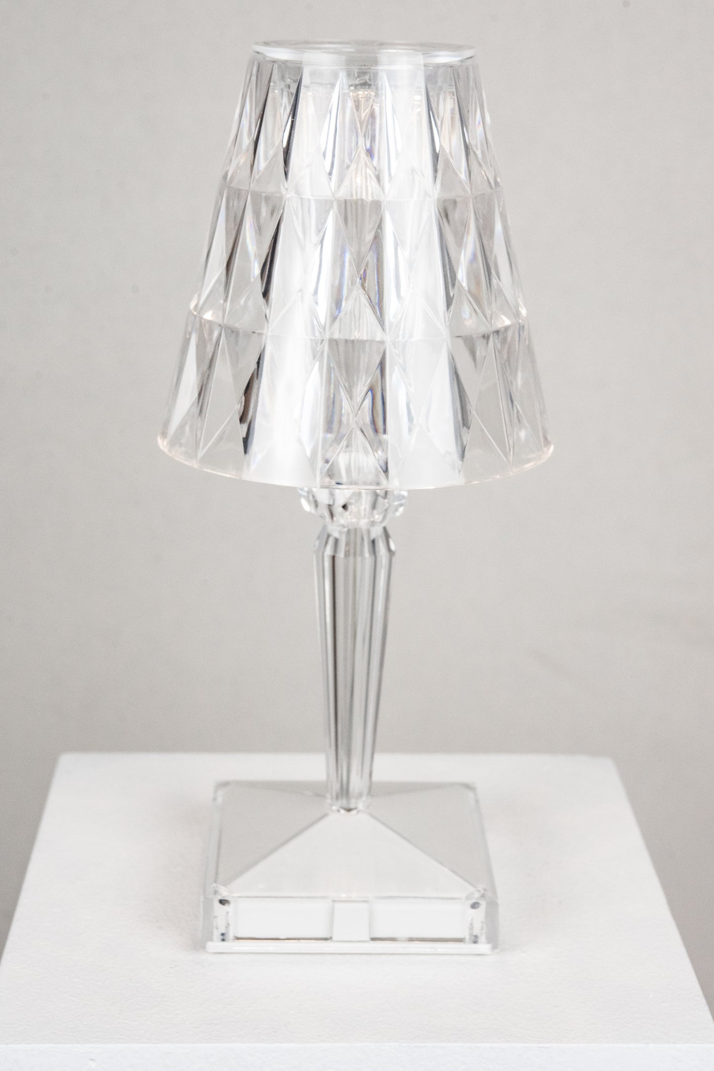 Classic Table Lamp