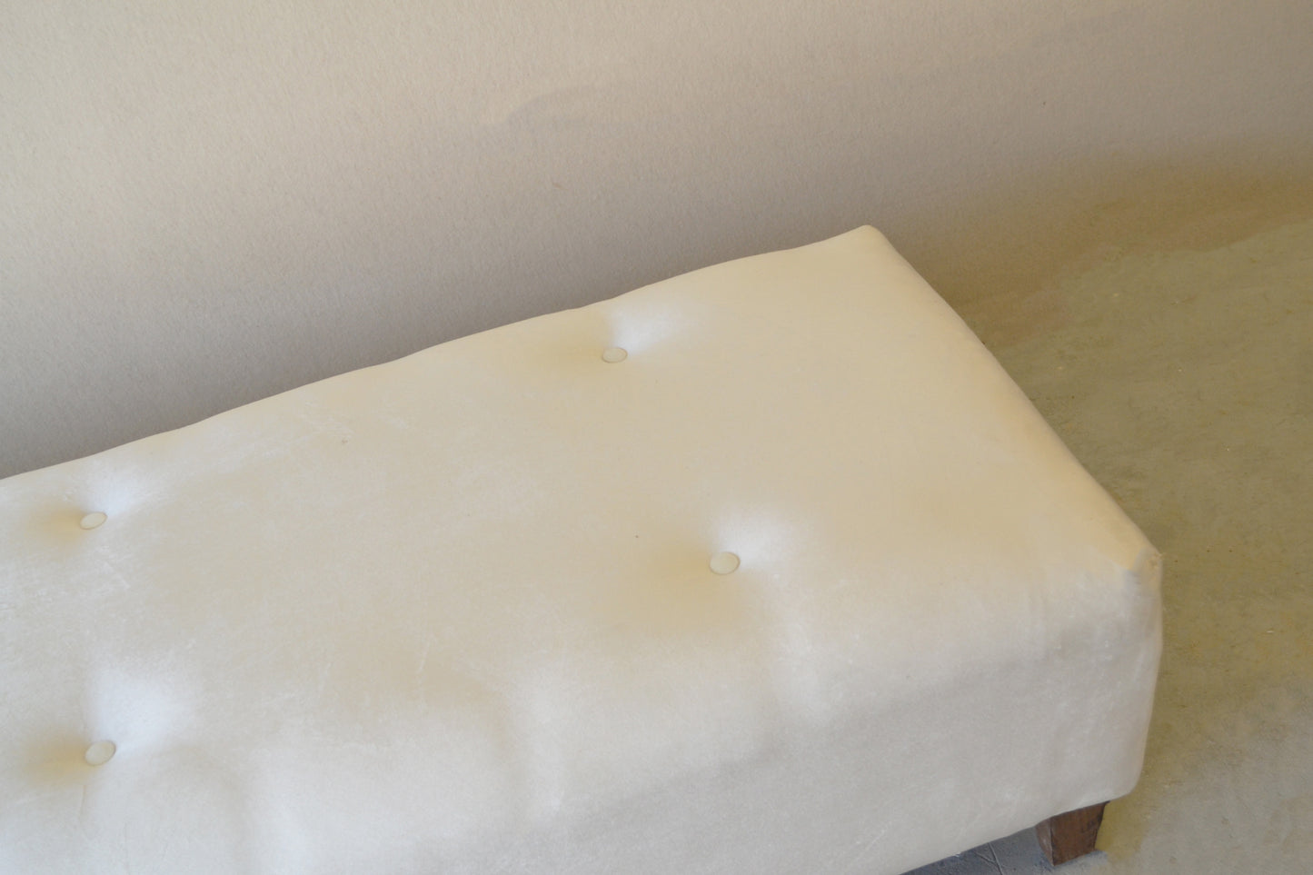 Off-White Buttoned Ottoman