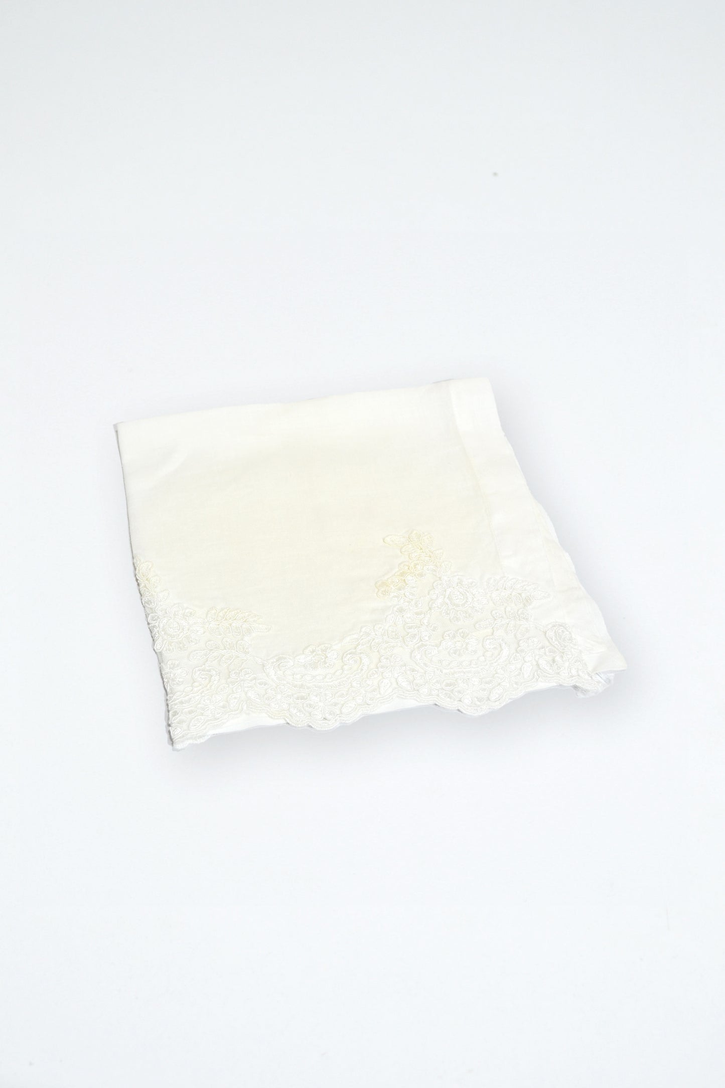 Detailed Off-White Napkin