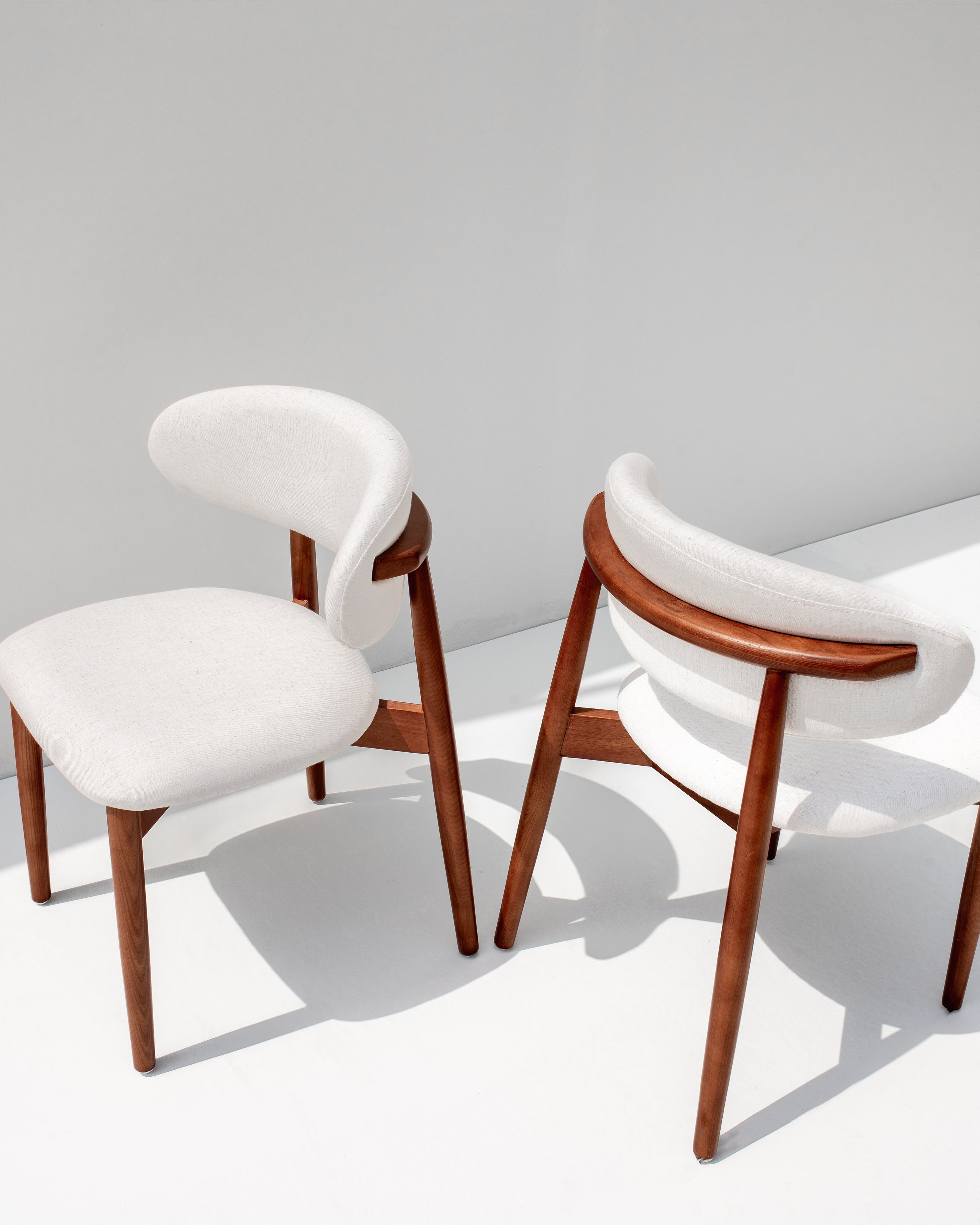 Curved Back Dining Chair – Warehouse